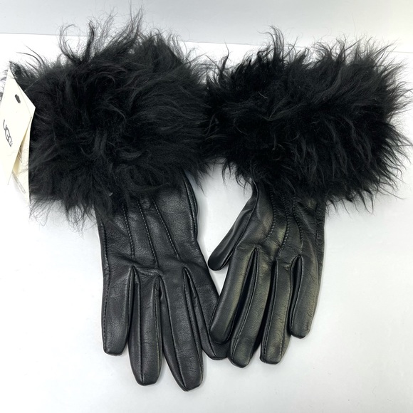 UGG Black Leather Gloves Fur Trim Black NEW Touchscreen Tech Size S - Picture 1 of 9